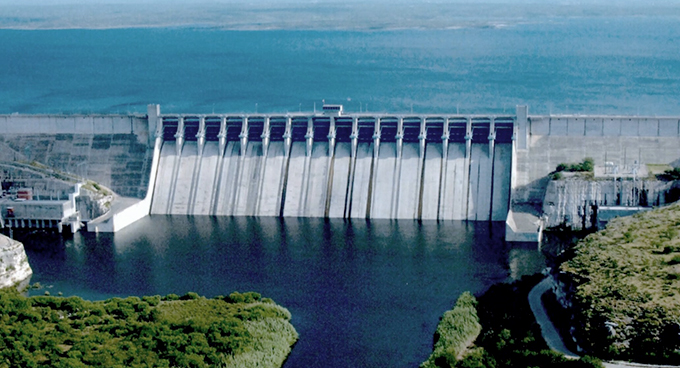 Amistad-npsgov_680w Amistad Dam located 300 miles upstream from the Falcon Dam on the Rio Grande (Photo credit: National Park Service)